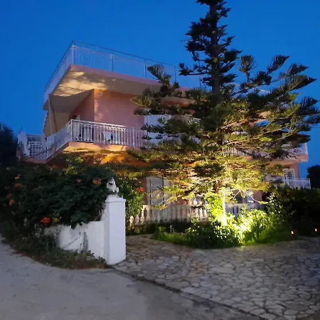 Angelos Apartment's דירה