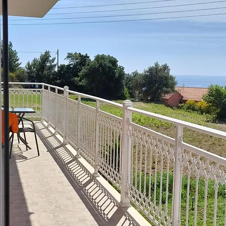 아파트 Angelos Aparts *