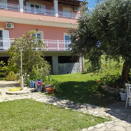 דירה Angelos Apartment's