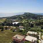 Angelos Aparts Apartamento *