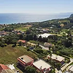 Angelos Aparts Apartamento
