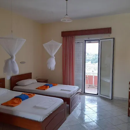 Angelos Apartment's * أريلاز