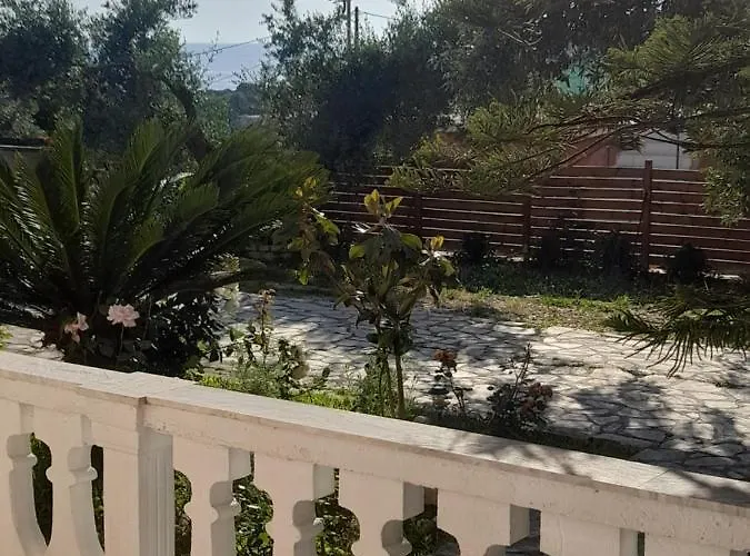 Angelos Aparts Arillas (Corfu)